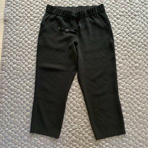 Lululemon Cropped Drawstring Joggers